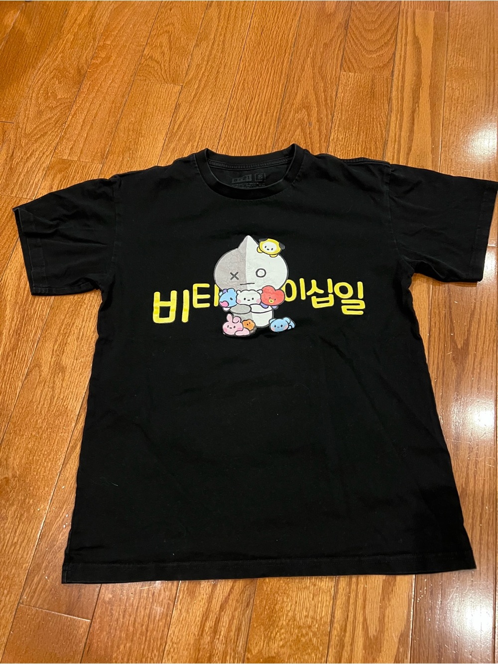 Kids BTS K-POP BT21 Line Friends Better Together MIDI T-Shirt Size S Small